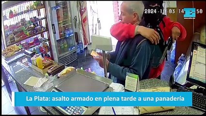 La Plata: asalto armado en plena tarde a una panadería