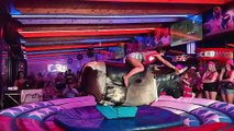 Two Hilarious Girls in Dresses Take on a Bull Ride in Benidorm ｜ Mechanical Bull Challenge 4K. 13