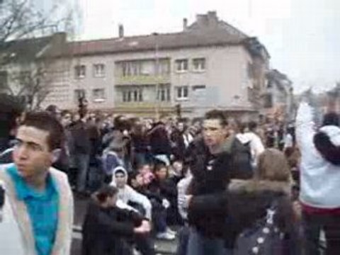 (02) Manifestation Lycéens Sarreguemines 10.04.08