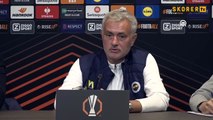 Mourinho: Gazeteci olsaydım biraz daha dikkatli olurdum