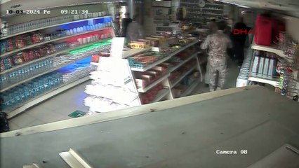 Özel harekat polislerinden akaryakıt istasyonu çalışanına darp