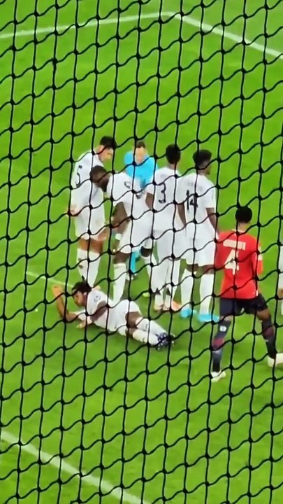 Rudiger making Endrick cross his arms in the free kick wall