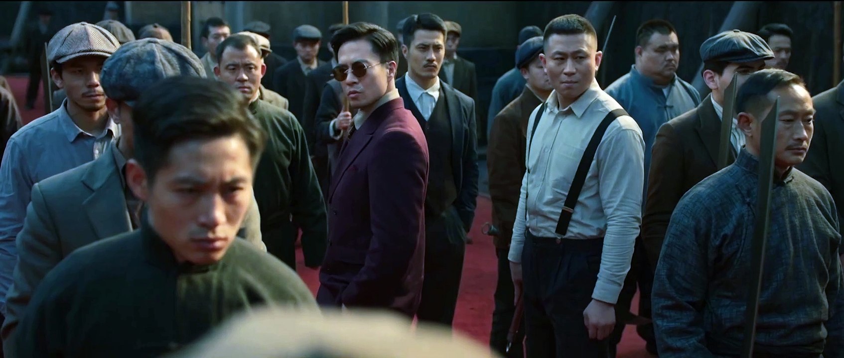 100 Yards Trailer OmeU