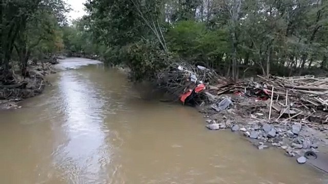 Destrucción en Swannanoa, Carolina del Norte, tras el paso del huracán Helene