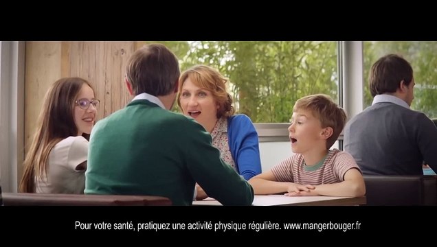 Pub de Mcdonald's / C'est une révolution dans le fast-food en France, McDonald's présente ses Nuggets végétariens... au même goût que le poulet