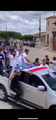 Governador recebe “ovada” durante carreata no Nordeste baiano; ataque teria sido feito por membros do PT local inconformados com abandono de candidato