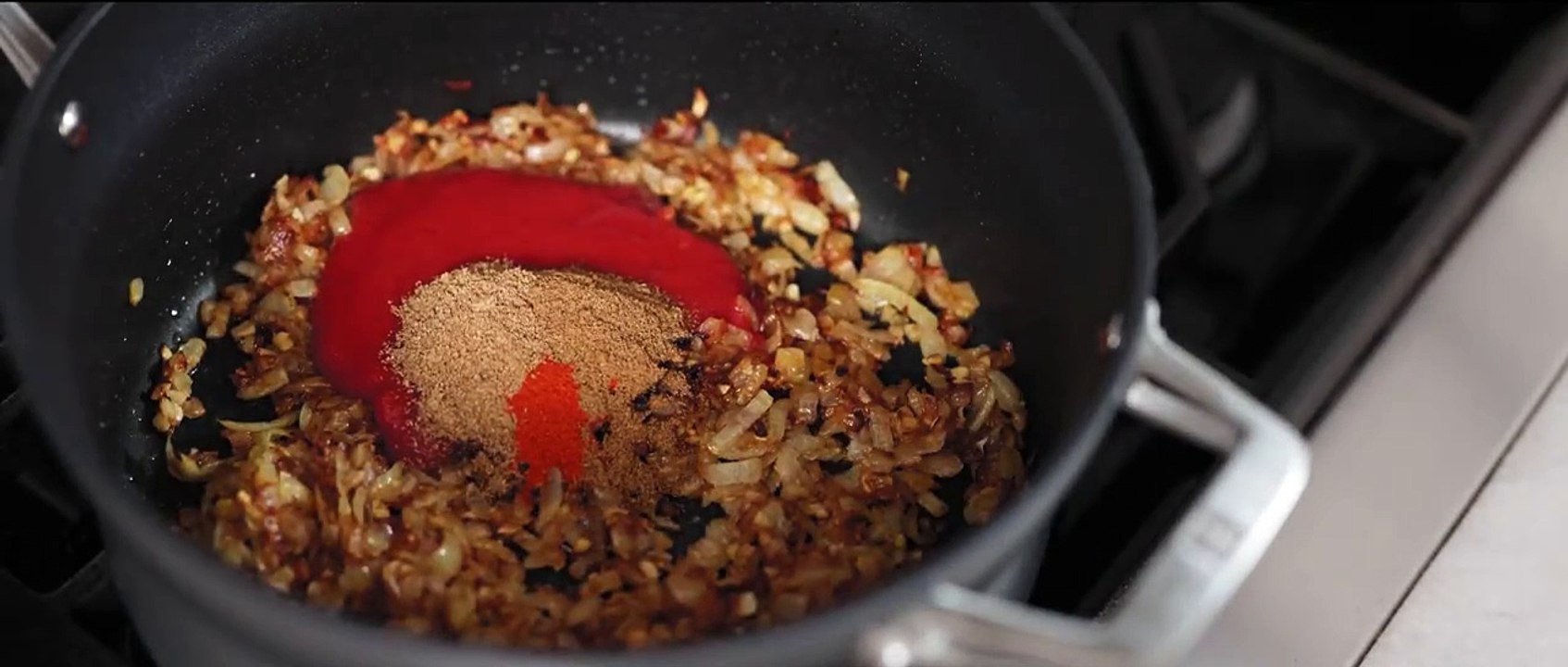 One Pot Lentil and Rice Recipe Inspired by Lebanese Mujadara  Easy Plant-Based Recipes for Vegans