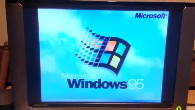 Compaq Presario 4505 booting into Windows 95