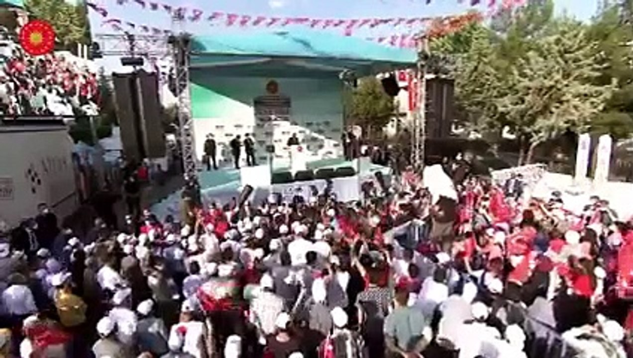 DEM’li belediye, Erdoğan’ın övdüğü ismi bilgi evine vermek istedi Kaymakamlık reddetti