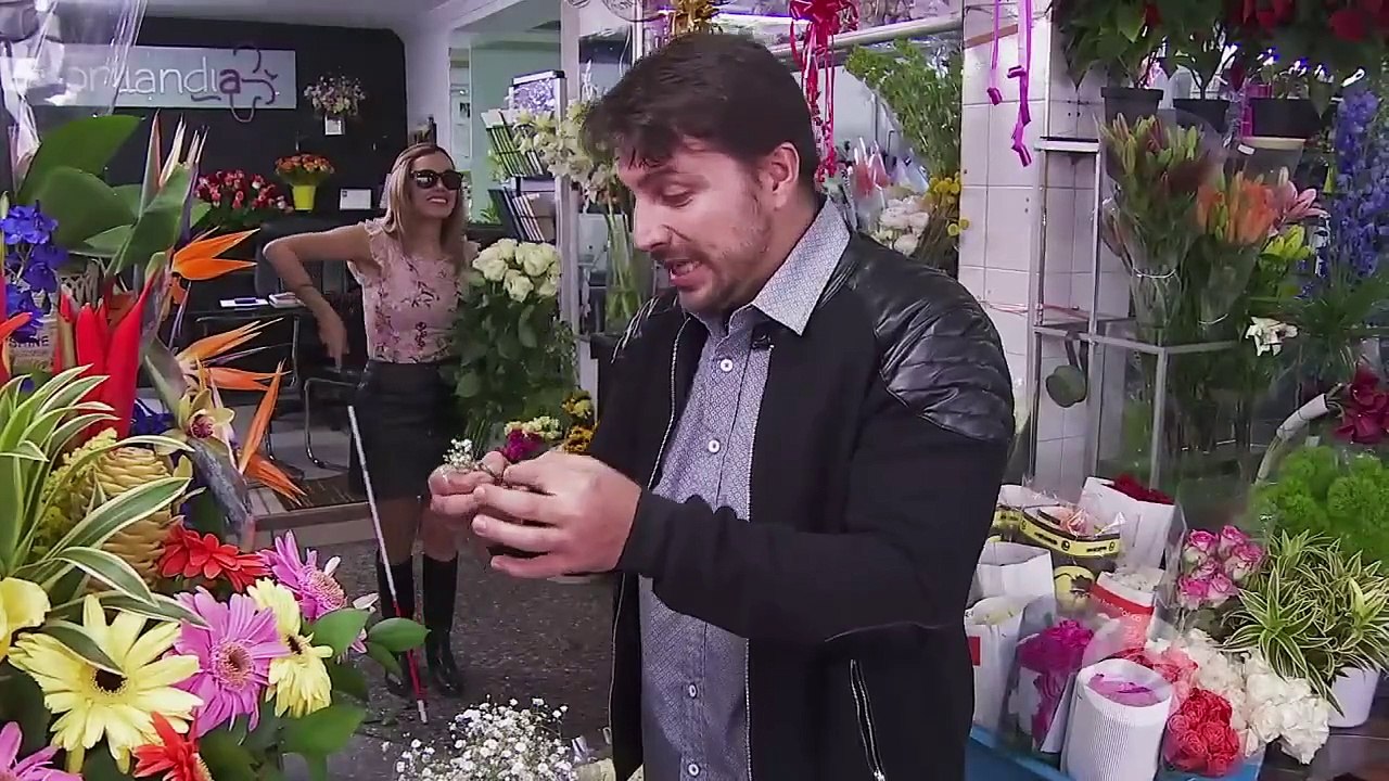 Tu Voz Estéreo: El mundo rosa de Irene  | Caracol Televisión