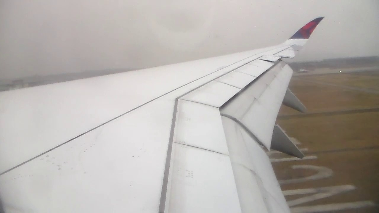 Delta Air Lines Airbus A350-900 N509DN landing at Incheon International Airport
