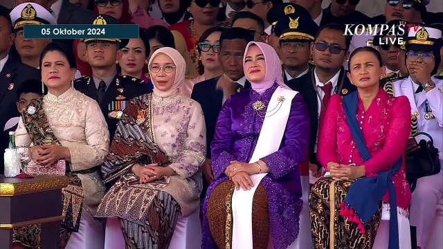 Keren! Manuver Jupiter Aerobatic Team AU di HUT ke-79 TNI