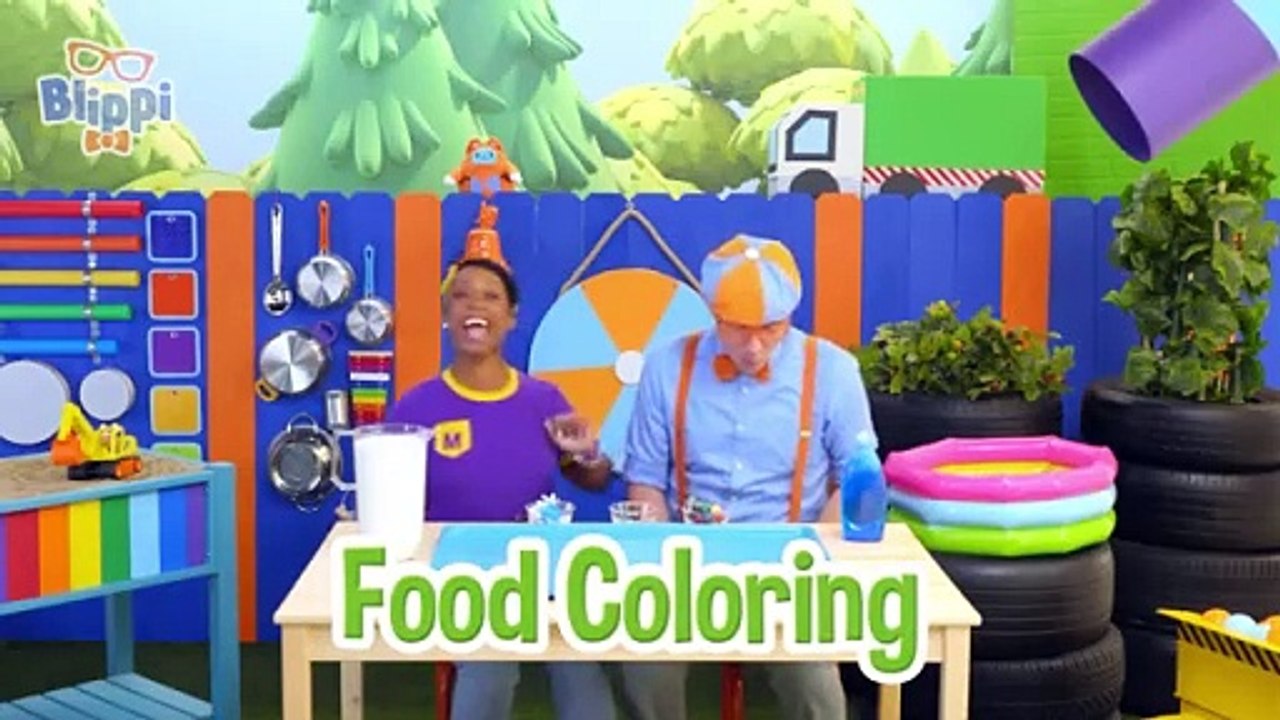 Color Mixing Fun with Blippi! Learn Colors with Milk Experiments ...
