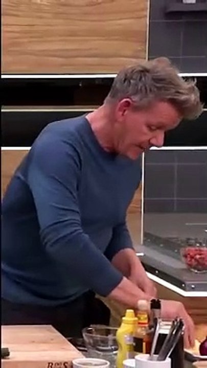 Try these cheese tip next time you make a burger ! Get more #NextLevelKitchen tips on my channel !