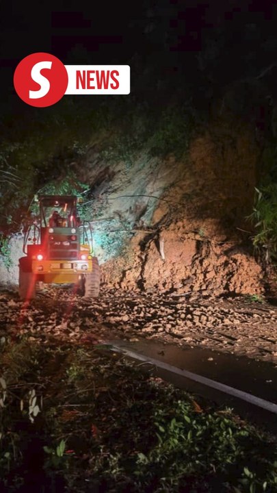 Road in Hulu Selangor reopens after early morning landslide