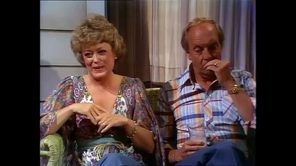 Maude: The Flying Saucer