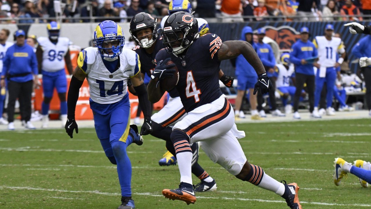 D'Andre Swift's Crucial Matchup with Panthers Analyzed