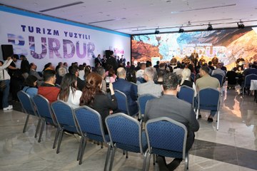 TÜRSAB’ın “Turizm Yüzyılı” projesi Burdur’da başladı: Sektör temsilcileri bir araya geldi!