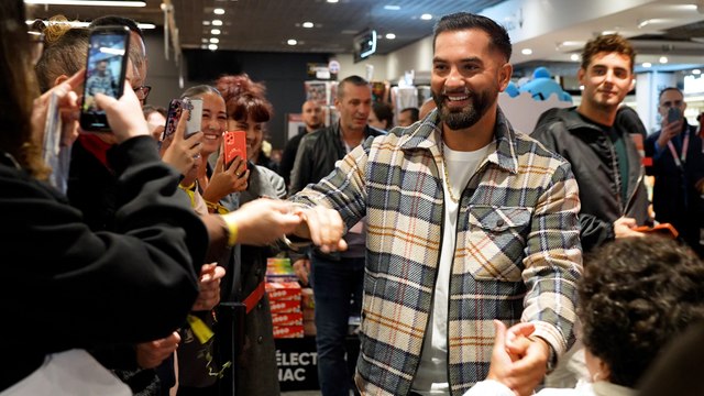 « On a fait 350 km pour le voir » : cinq mois après son accident, Kendji Girac retrouve enfin ses fans