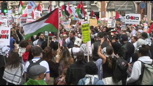 In migliaia in piazza a Londra per la Palestina