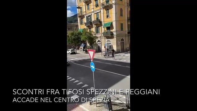 Spezia, scontri fra tifosi di casa e reggiani prima della partita