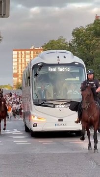 La llegada del Madrid al Bernabéu para jugar contra el Villarreal