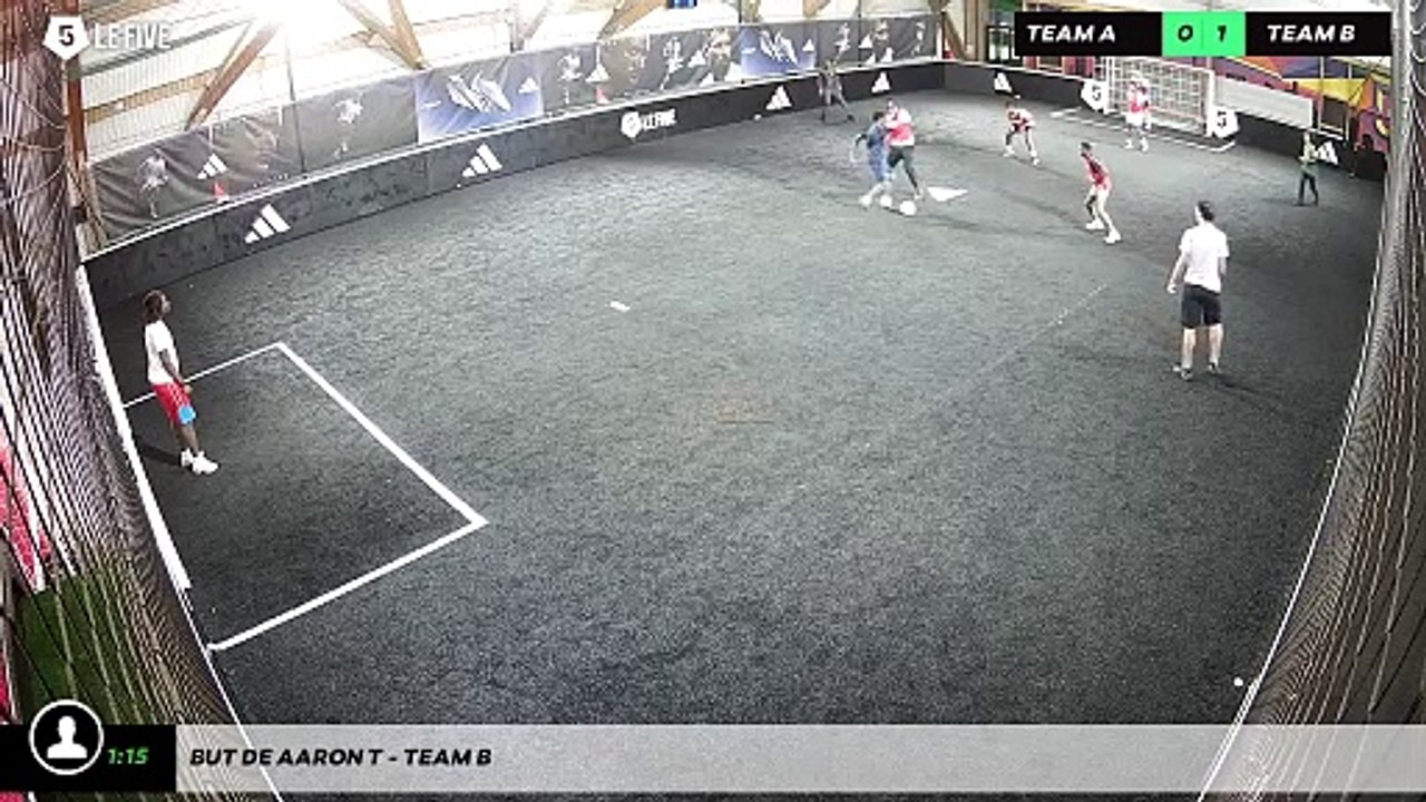 But de Aaron T - Team B