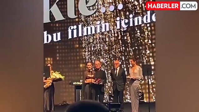 61. Uluslararası Antalya Altın Portakal Film Festivali kırmızı halıda