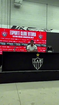 Eu acho que o Vitória foi muito eficiente, diz Carpini após empate com Atlético Mineiro