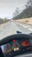 Travailler dans la capitale de la France #paris #camion