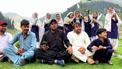 Za pida Kara khuday Azad ym mula ma kawa || Pashto ghazal || a tour to kashoora