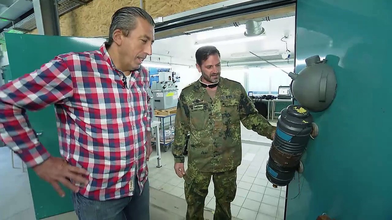 Steel Buddies S07E13-Das Boot