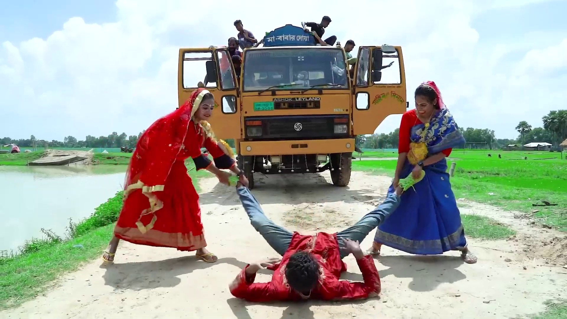 ⁣Must Watch New Special Comedy Video 2024 Totally Amazing Comedy by Fun Zone