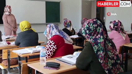 Elazığ'da Okuma Yazma Kurslarına Yoğun İlgi