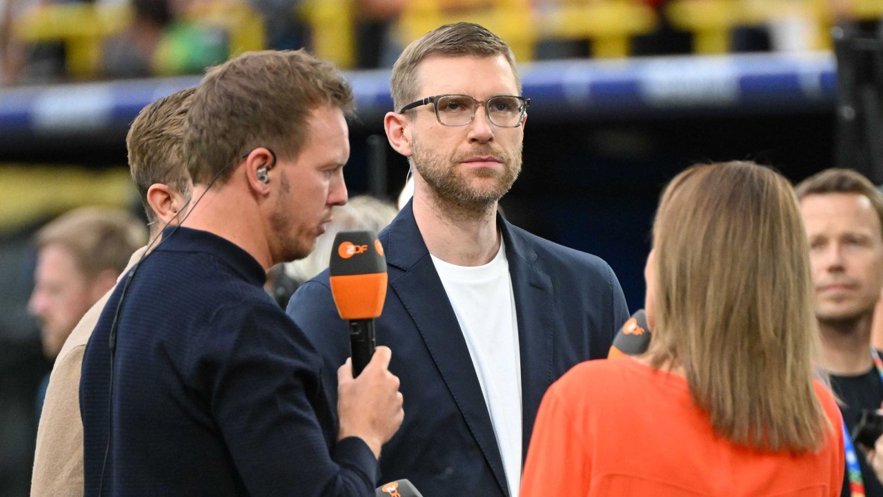 Mertesacker über Kleindienst: 'Ich mag solche Geschichten'