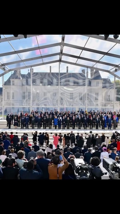 Le prochain pays-hôte du sommet a justement été annoncé. « En 2026, le sourire khmer sera le sourire de la Francophonie », a déclaré non sans émotion le Roi du Cambodge, Norodom Sihamoni, évoquant son père, Norodom Sihanouk, l’un des fondateurs de l’OIF