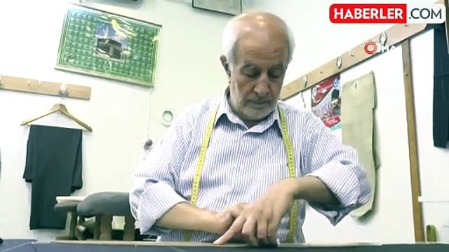 70 Yaşındaki Terzi Cemal Usta, Meslek Aşkı ile Tüm Gözleri Üzerine Çekiyor