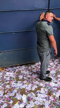 Veja momento da abertura dos portões do Colégio Luiz Viana para início das votações