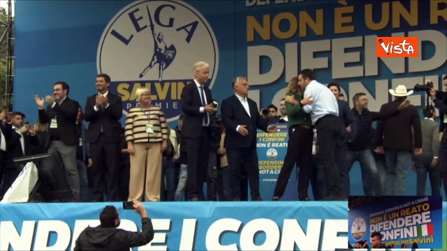 Salvini posa a Pontida per foto con leader destra europea. Tra loro Orban e Wilders