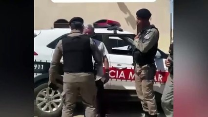 Video herunterladen: Prefeito de Pombal é detido suspeito de fazer aglomeração e resiste à abordagem