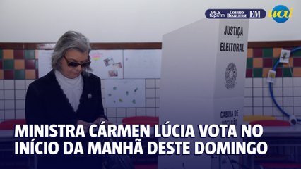 Ministra Cármen Lúcia vota no início da manhã deste domingo