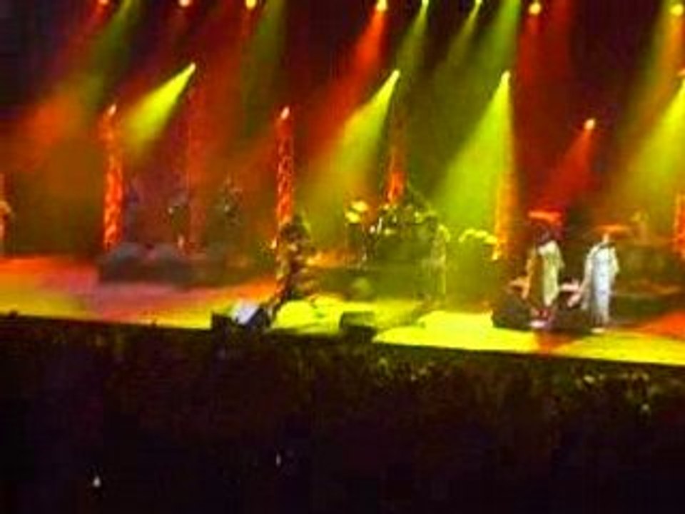 Tiken Jah Fakoly-Paradis Artificiels Live-Quitte le pouvoir