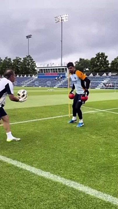 Goal keeping⚽