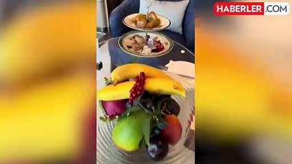 Galatasaray-Kasımpaşa maçının gizemli misafiri, bu kez Türkiye'deki en yakışıklı futbolcuyu seçti