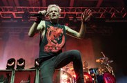 Deryck Whibley claims he received abuse from former manager