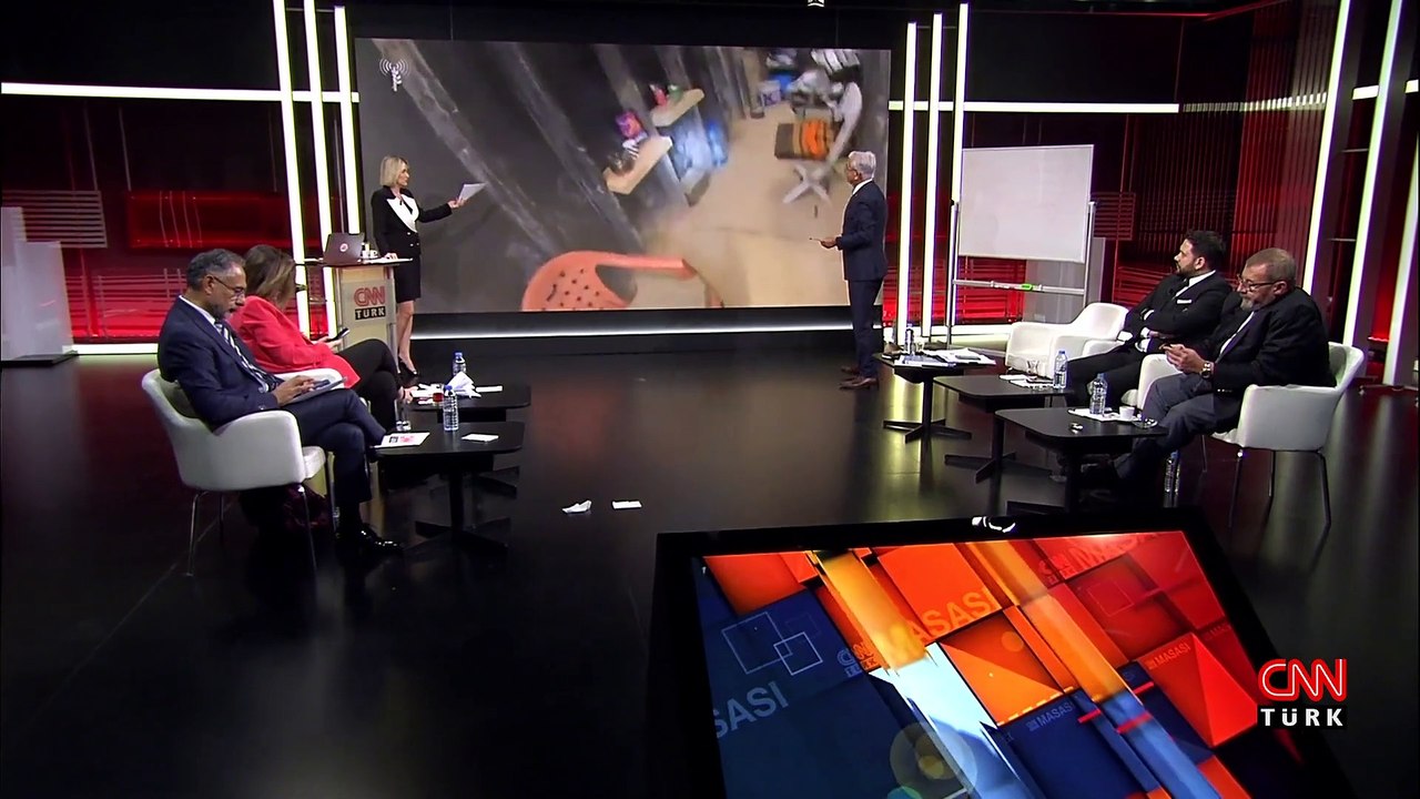 İsrail'in paylaştığı Hizbullah tüneli, Hizbullah'ın "Burası Lübnan" diyerek paylaştığı video ve Beyrut'un canlı yayında bombalanma anı CNN TÜRK Masası'nda ekrana geldi