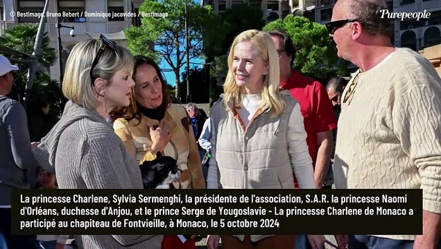 Charlene de Monaco bien accrochée à un compagnon (très mignon), la princesse câline pour envoyer un message fort