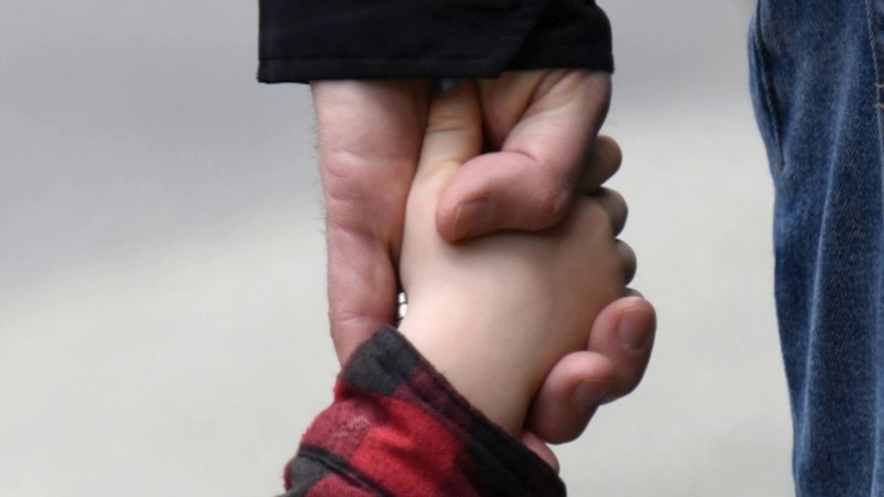 "Dorey Maylo". Yom Kippur Song. Rosh Hashanah Song. Chazzanut. Cantorial Music. High Holidays. (CC)