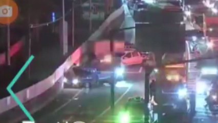 경인고속도로 서울 방향 부평나들목 8대 연쇄 추돌 / YTN