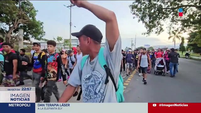 Caravana migrante sale de Tapachula, Chiapas, hacia la CDMX